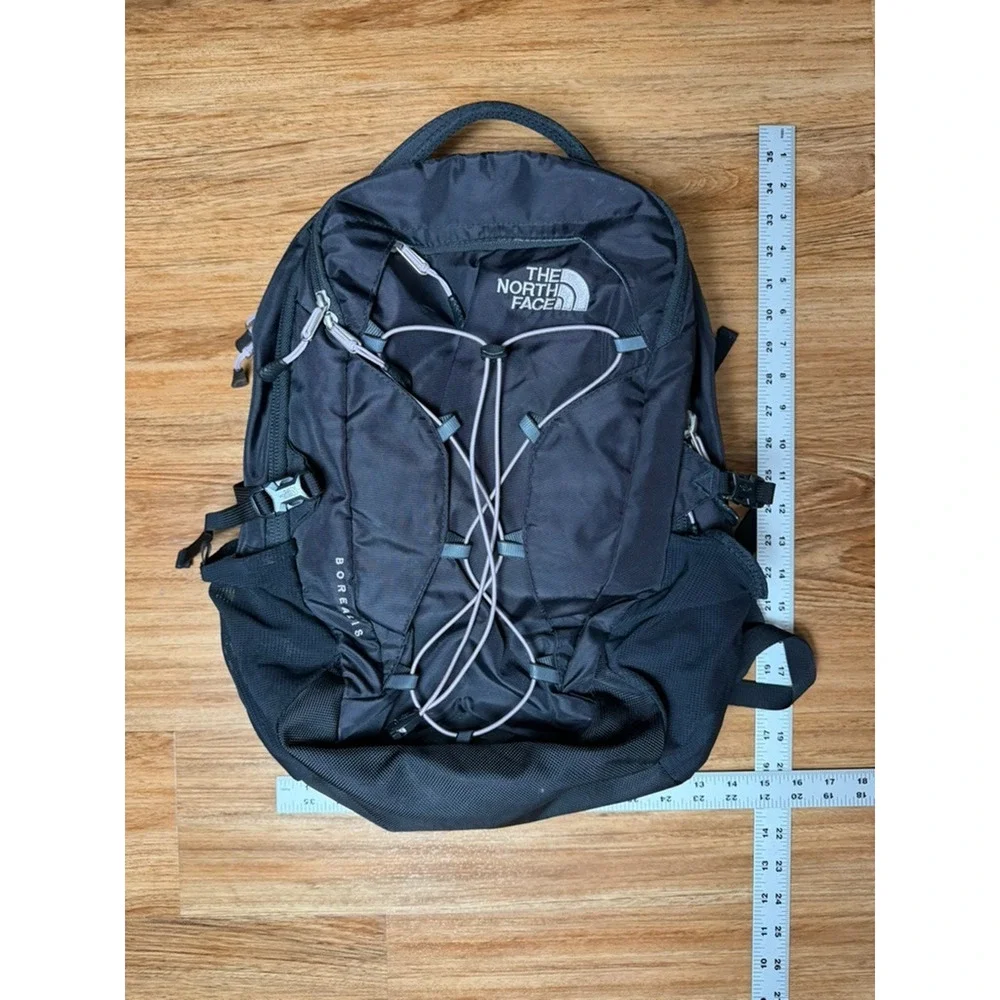 The North Face Women’s Borealis Backpack TNF Black Ashen Purple Lavender Bungee